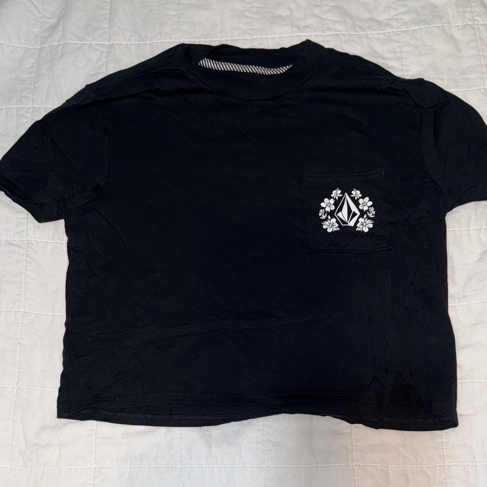 Volcom Black Short Sleeve Tee with White Floral Pocket